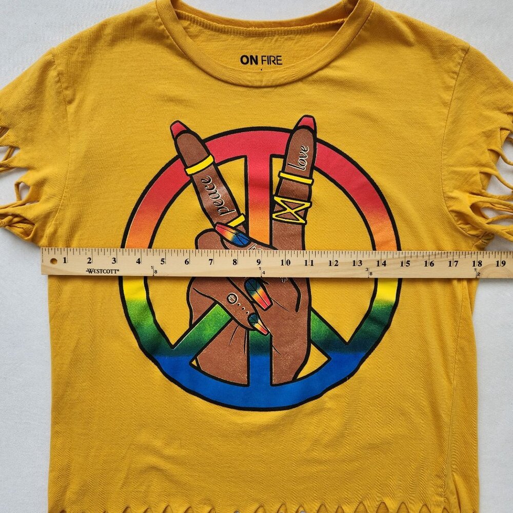 Hippie Girl Fringe Peace Sign Rainbow Graphic T-Shirt Yellow Boho Festival Cute - Picture 6 of 7